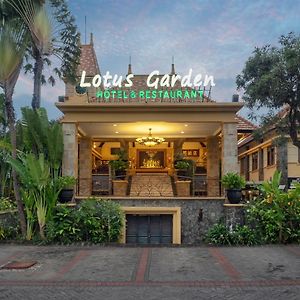 Lotus Garden Hotel By Waringin Hospitality